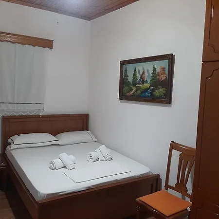 招待所 Bazzar 2 Gjirokastër