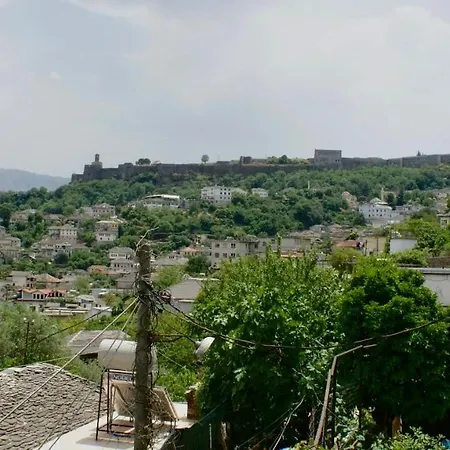 Bazzar 2 Penzion Gjirokastër